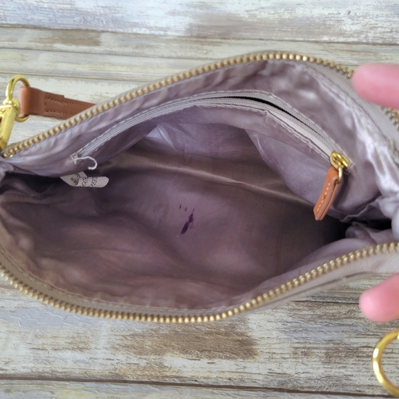 JOY & IMAN Alexandria Pebbled Leather Small Crossbody Bag Top Zipper Purse Taupe - Picture 6 of 12